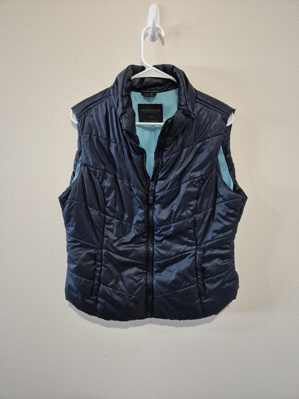 Aeropostale Women's Navy Puffer Vest with Teal Lining